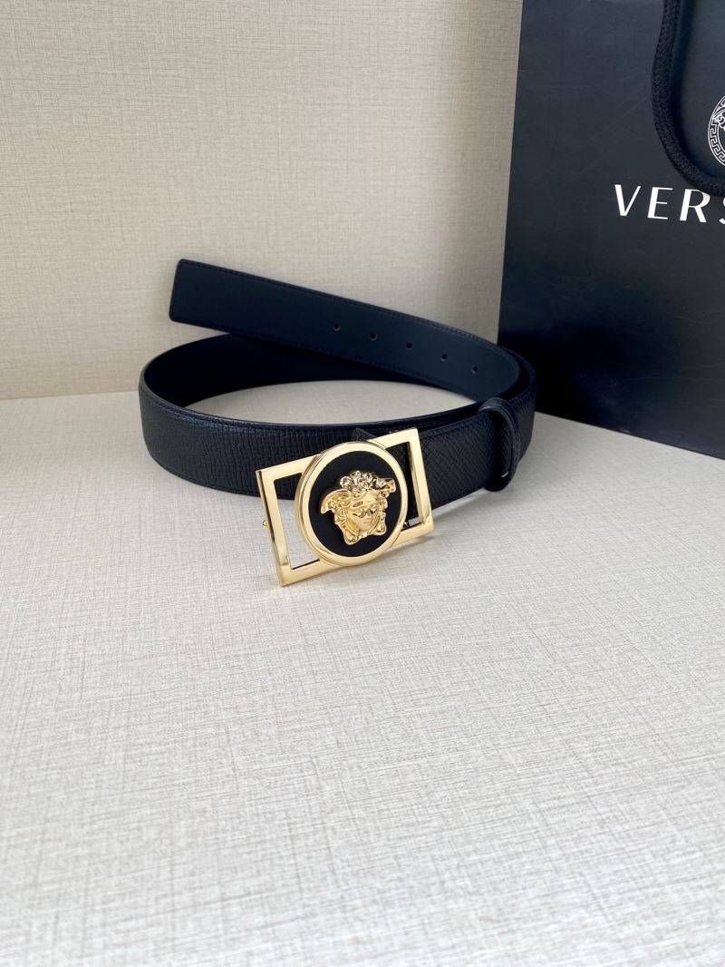 VERSACE